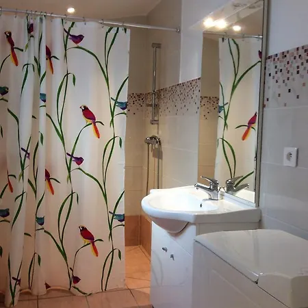 Holiday home Maisonnette La Rochelle (Charente-Maritime)